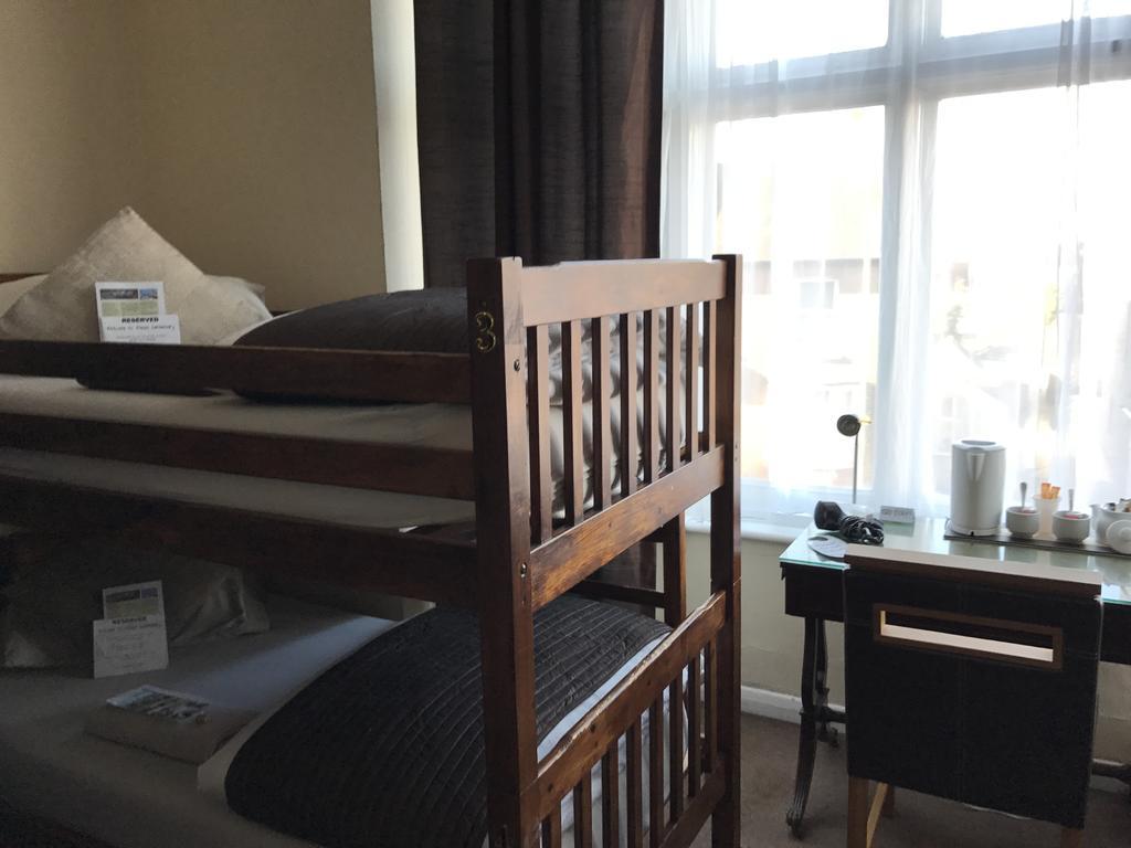 Kipps Backpackers Кентърбъри Екстериор снимка