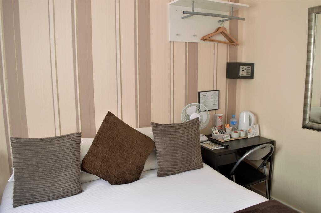 Kipps Backpackers Кентърбъри Екстериор снимка