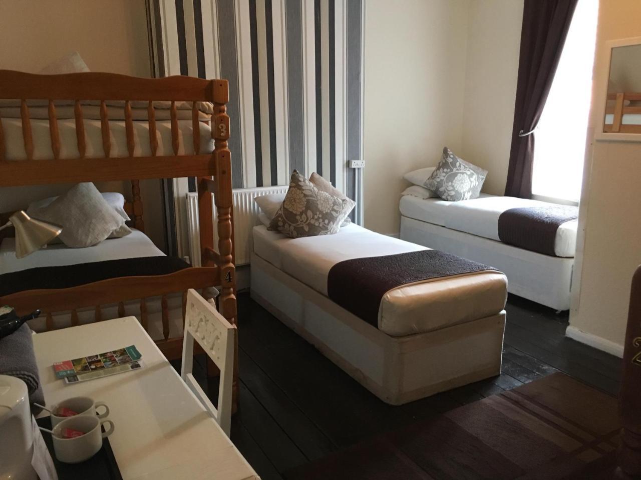 Kipps Backpackers Кентърбъри Екстериор снимка